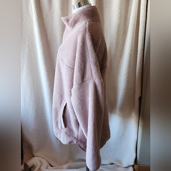 NWT Sherpa Pullover Fleece Lined Chalk Rose/Pink Sz 1X (16W-18W) - Picture 2 of 12
